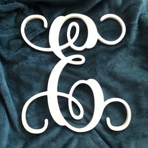 Cursive “E” Wall Decoration